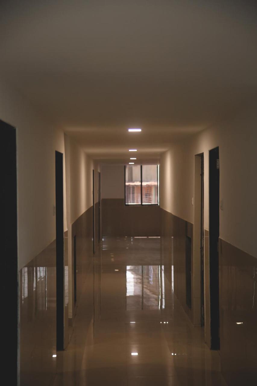 Elite Inn Lonavala Extérieur photo